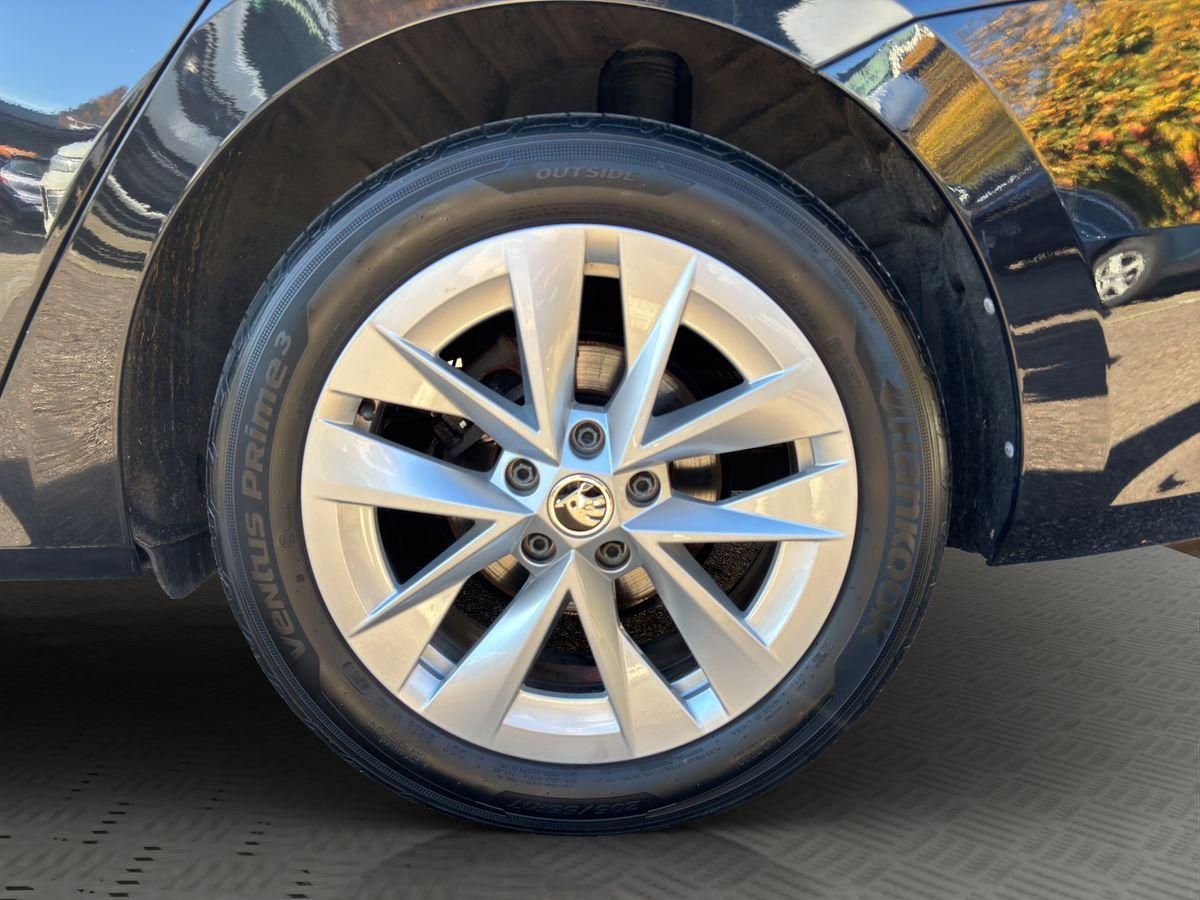 Octavia 2.0 TDI DSG AHK ACC NAVI RFK Stdhz.