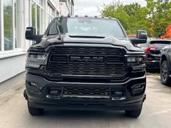 DODGE RAM 3500 Dually Crew Cab Limited 6.7TD HO sofort