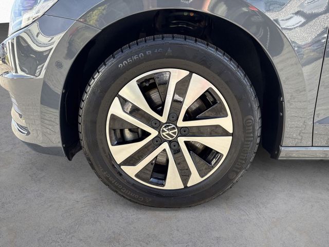 Touran 2.0 TDI DSG ENERGY 7-SITZER IQ.LIGHT+AHK+