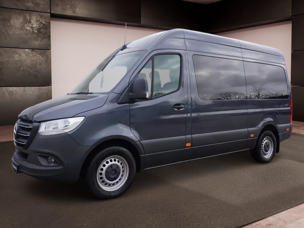 Image of Mercedes-Benz Sprinter