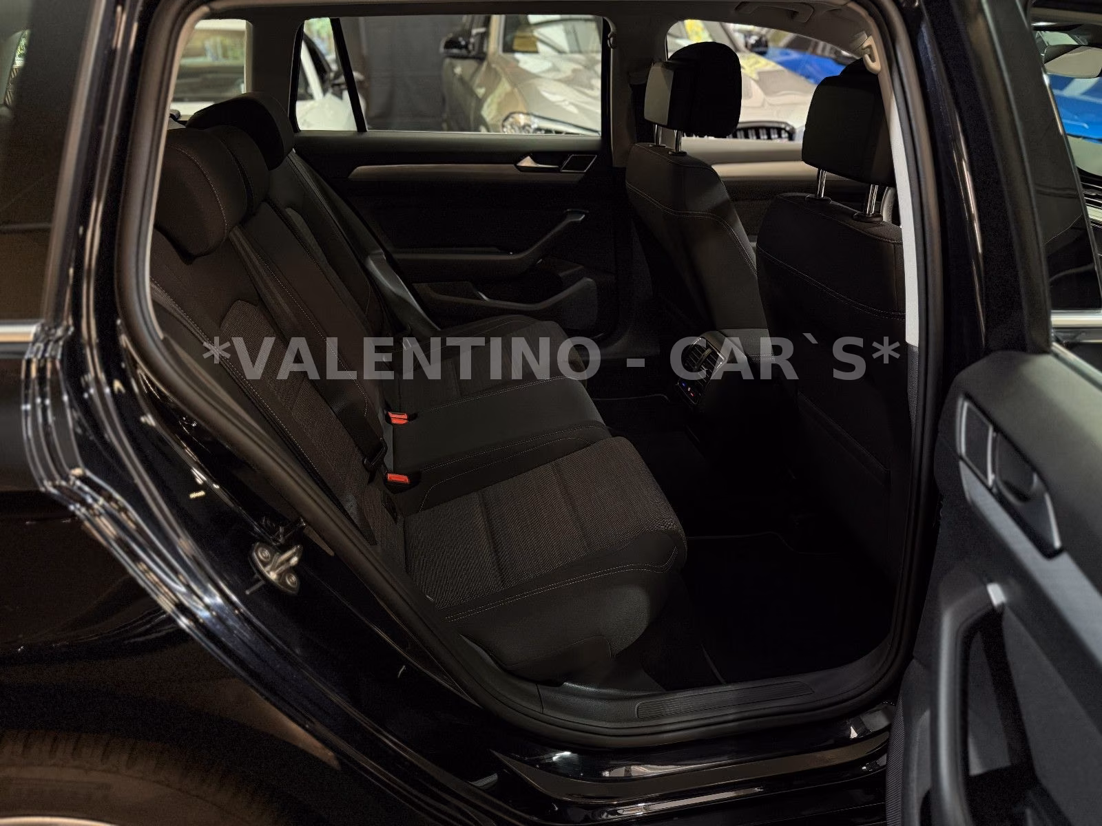 Volkswagen Passat Business DSG/ACC/Kam/App/Navi/AHK, миниатюра 14