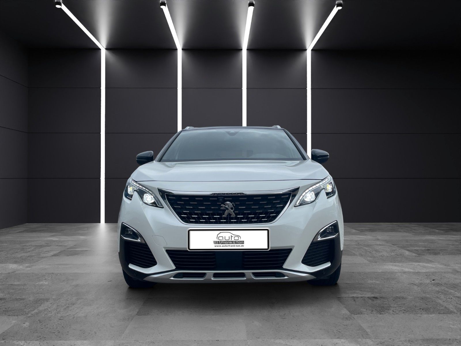 Fahrzeugabbildung Peugeot 5008 GT-Line Business Cam*Shzg*Navi*DAB+*7Sitzer