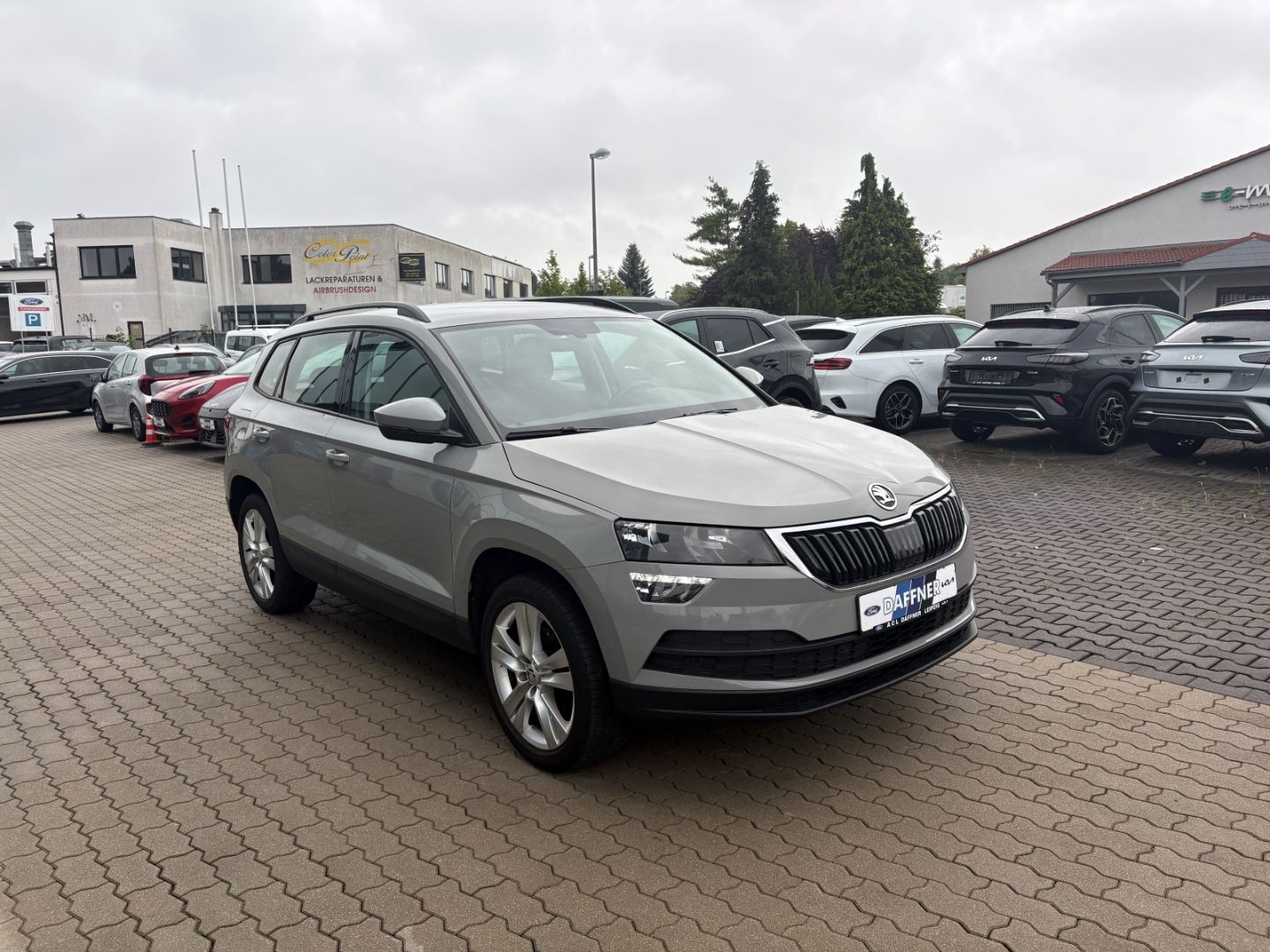 Fahrzeugabbildung SKODA Karoq Style Tempomat PDC Klima SHZ Bluetooth