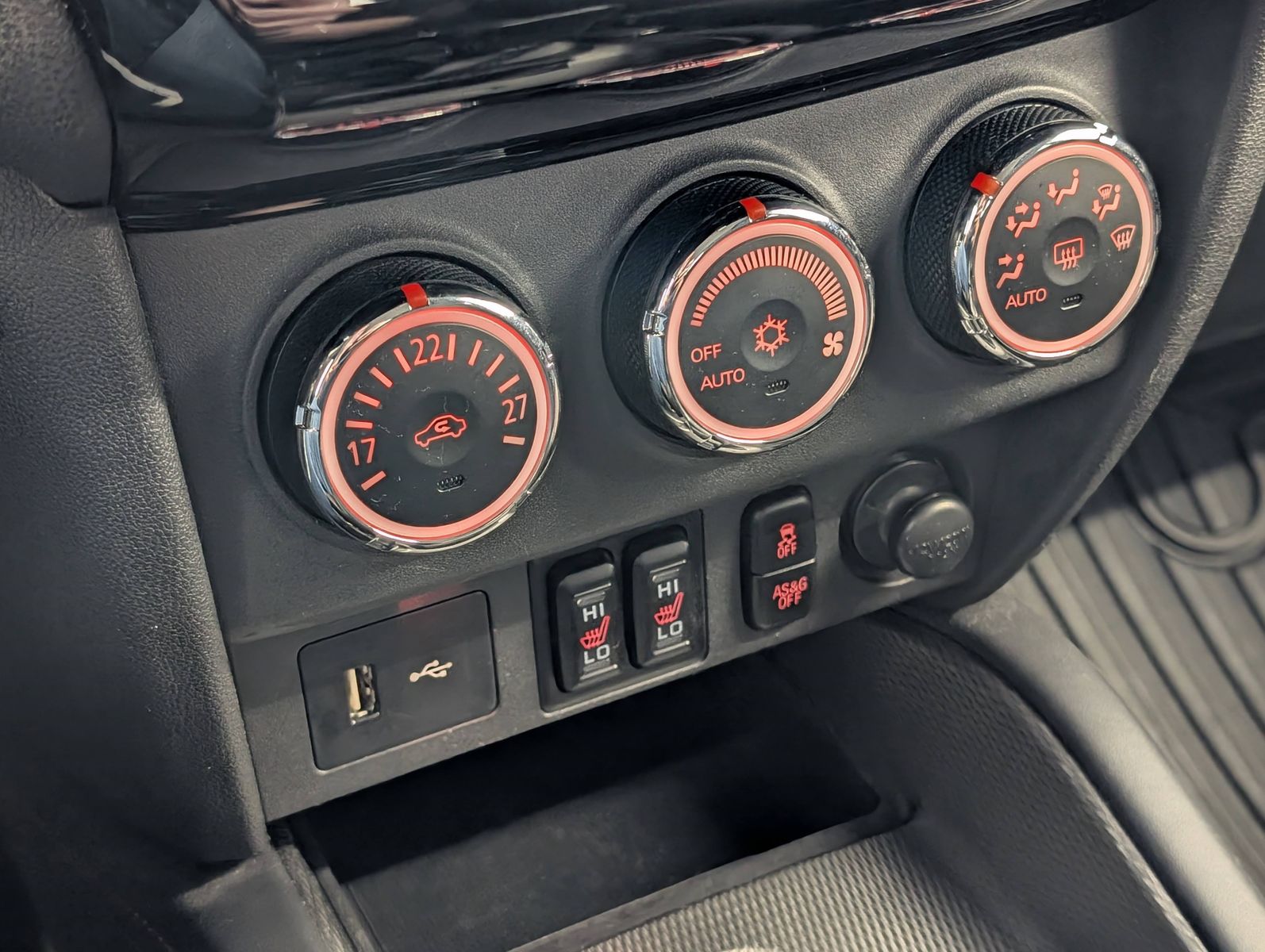 MITSUBISHI ASX  1.6 MIVEC Edition Navi Kamera – Bild 18