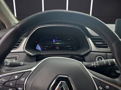 Renault Captur II 1.6 E-TECH Plug-in 160 Intens *Navi*Sz