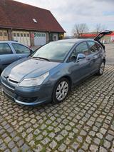 Citroën C4 1.6 16V Confort Confort - Citroën C4: Confort