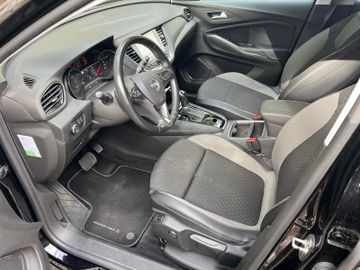 Opel Grandland (X) - 8