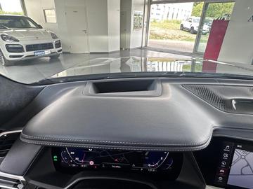 2021 Alpina XB7 — миниатюра 11