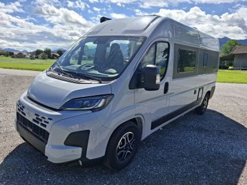 Westfalia Columbus 600 D 140PS Automatik SOLAR LED Lithium