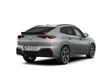 2026 BMW IX2 照片 3