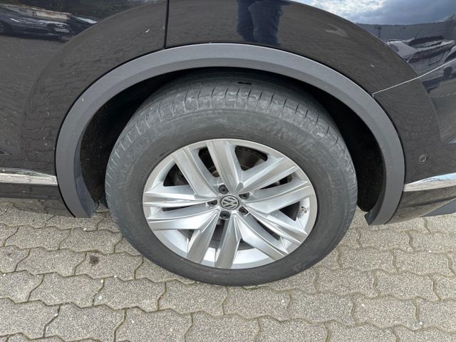 Touareg 4Motion V6 Atmosphere 3.0 TDI LED Leder 
