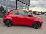 Fiat 500e Cabrio La Prima 42kwh Leder JBL Sound Navi - Fiat 500e mit Schiebedach
