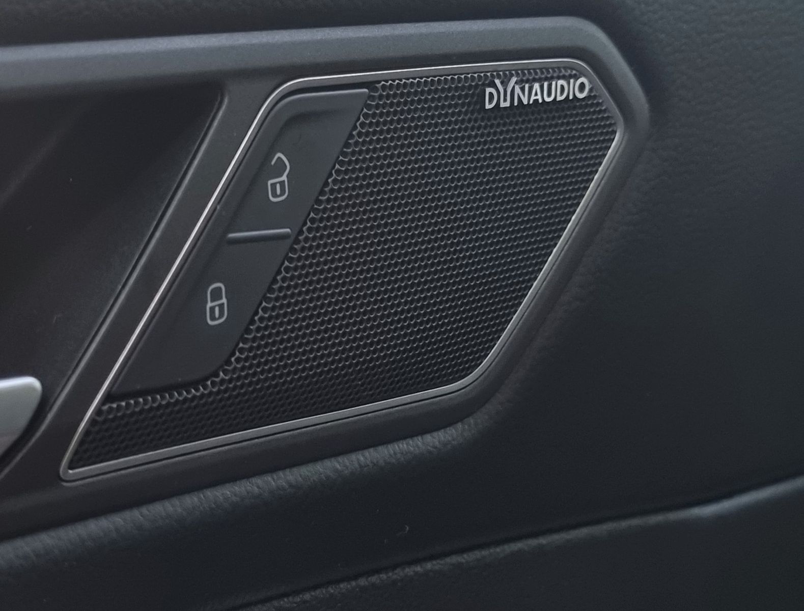 Volkswagen Tiguan Allspace Highline 4Motion-R-LINE-PANORAMA foto 22