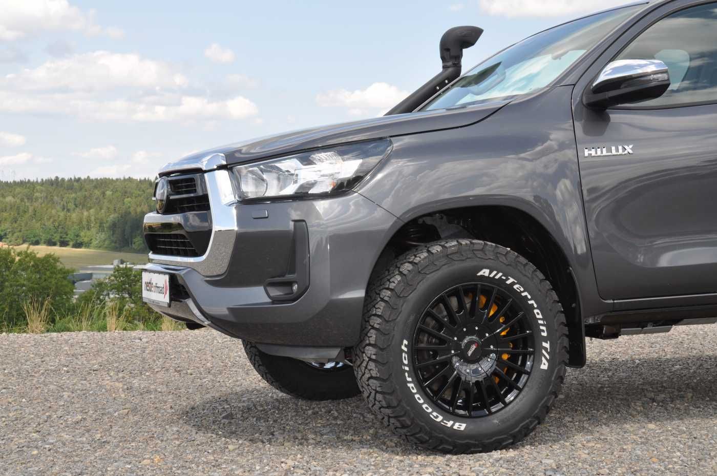 Toyota Hilux ExtraCab Nestle Offroad AHK*Rostschutz imagem 2