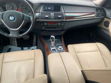 Bild 16 BMW X5 3.0d*STAND-HZ*AHK*XENON*NAV*LEDER*TÜV*EXPORT*