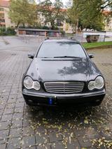 Mercedes-Benz Mercedes Benz C220 CDI 145 PS - Mercedes-Benz C 220 aus 2002: Cdi