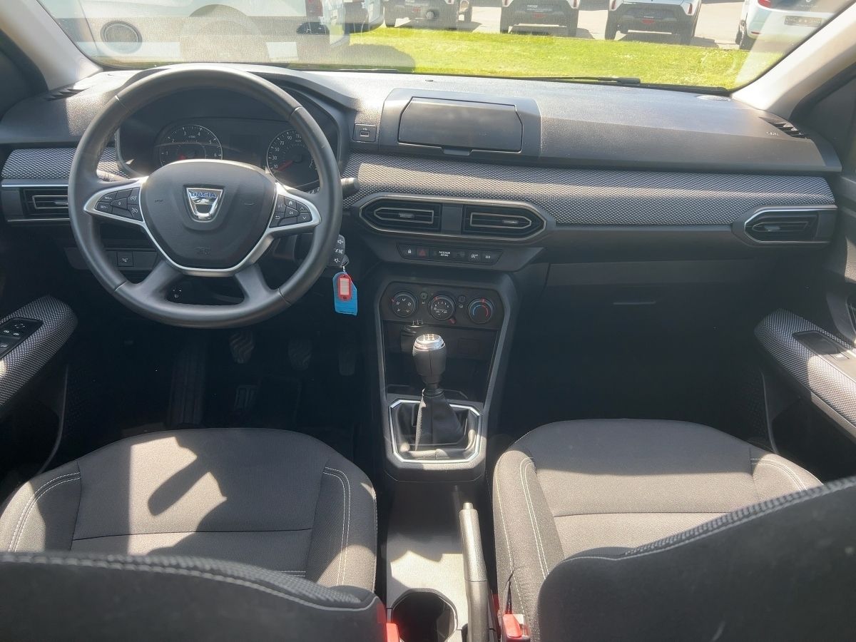 Fahrzeugabbildung Dacia Sandero Comfort TCe 90 AHK