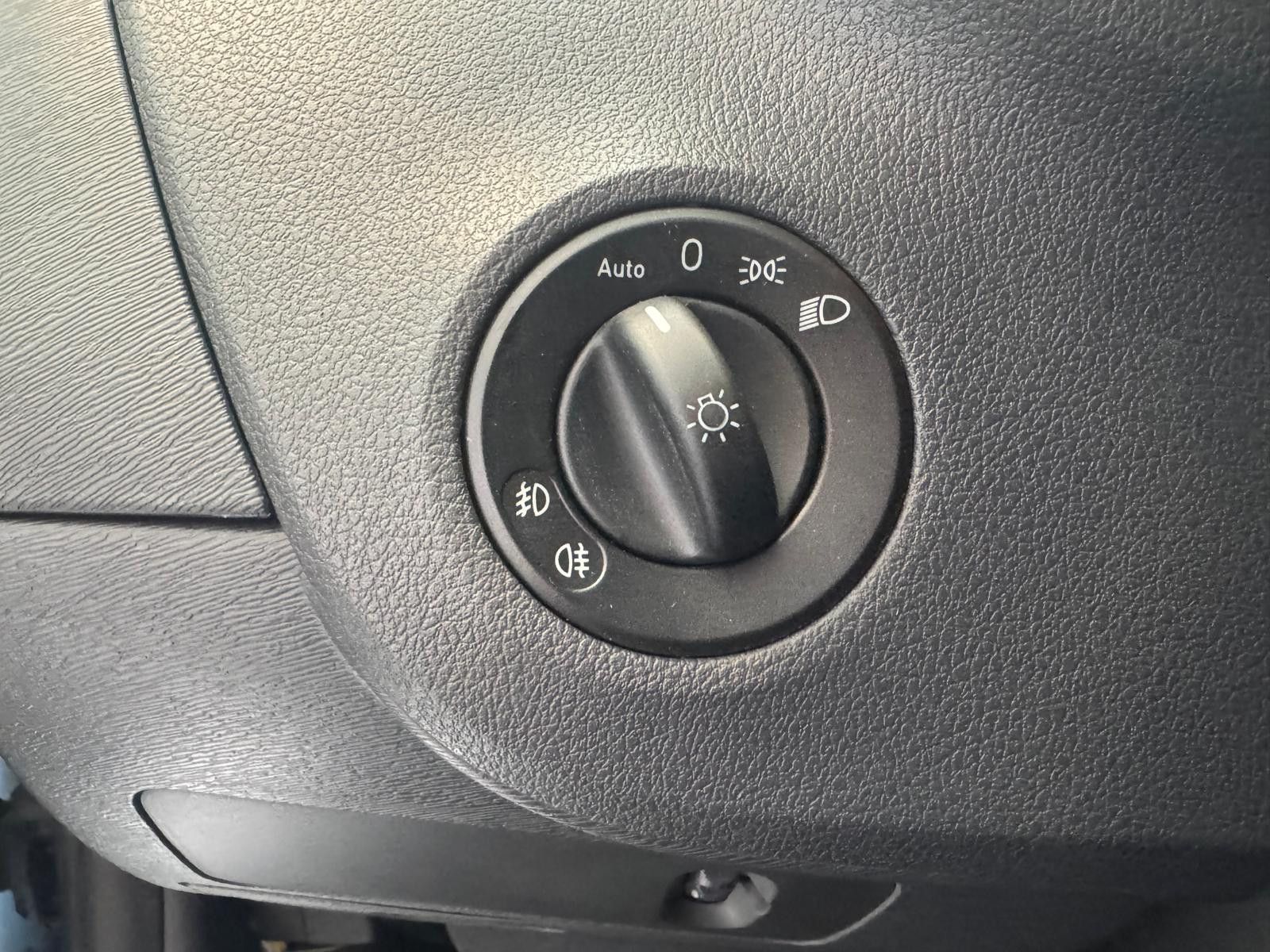 Fahrzeugabbildung Mercedes-Benz Citan Kombi 111 CDI lang /KLIMA KAMERA/PANORAMA