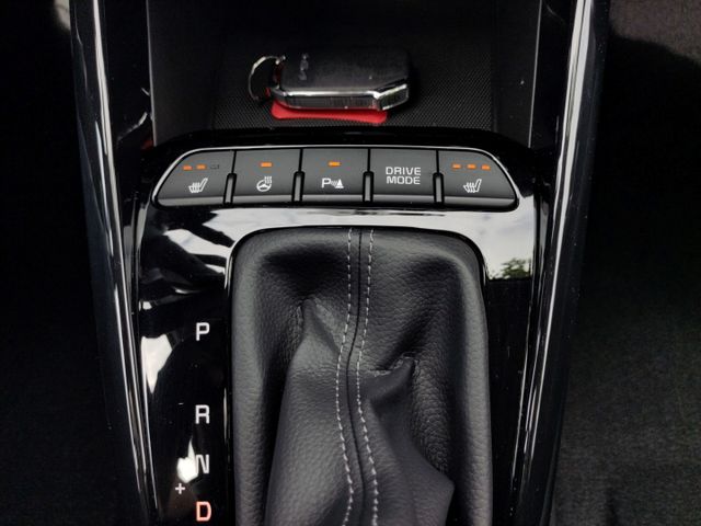 Stonic 1.0T PLATINUM / UPE: 31.800,- € / DCT7 GD