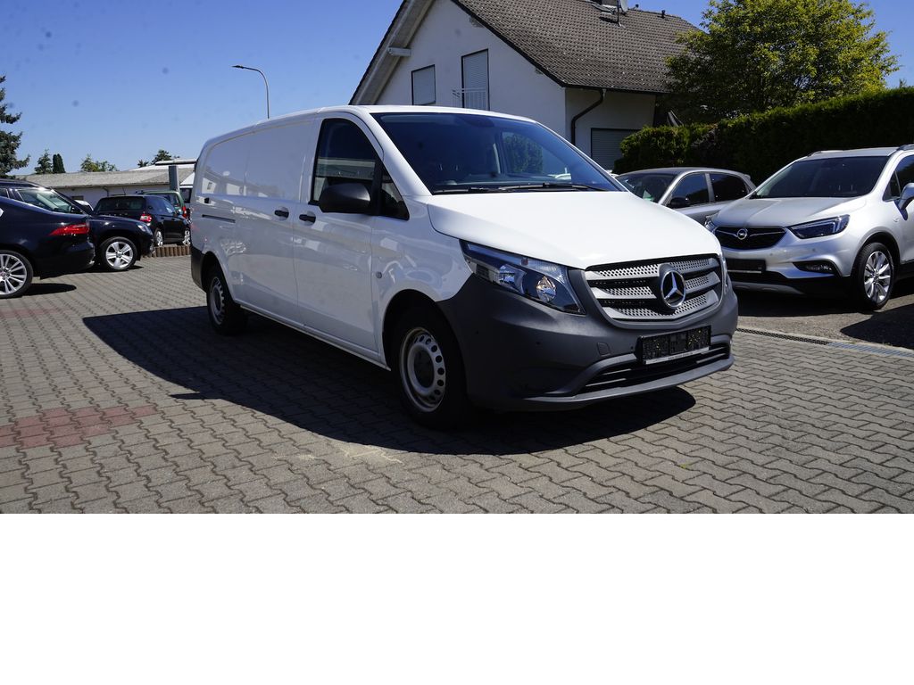 Image of Mercedes-Benz Vito