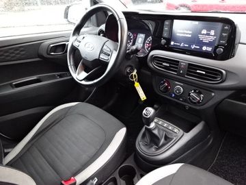 Fotografie 11 des Hyundai i10 1.0 Trend*PDC*Klima*SHZ*Alu Klima
