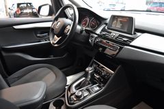 BMW 225i Active Tourer~Automatik~1.Hd.~LED~SHZ~ufrei