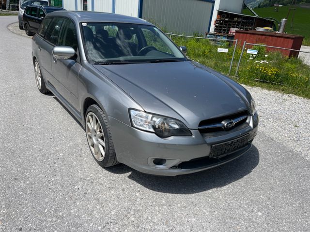 Subaru Legacy 2.0R 4x4 / ALU/ SHZ/ XENON