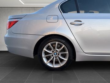 BMW 530 - 12