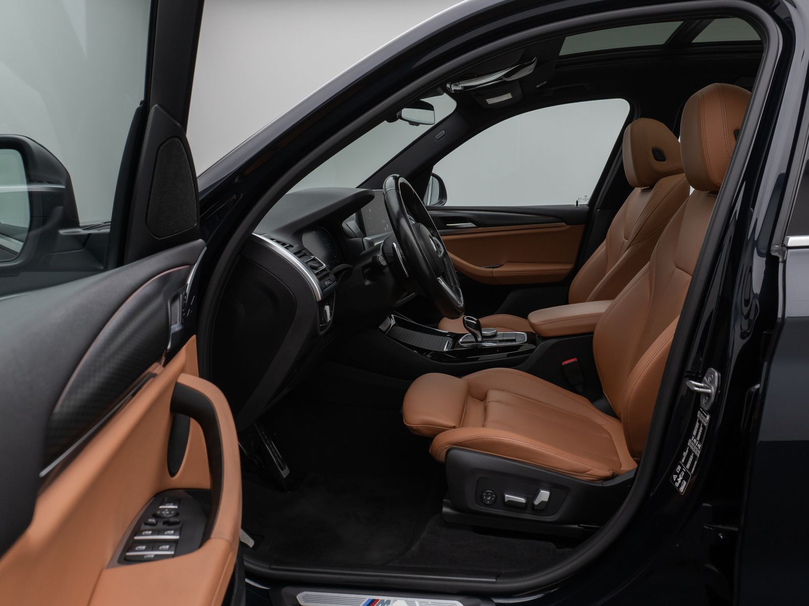 Fahrzeugabbildung BMW X3 xD30i M Sport Panorama Kamera DAB HiFi Alarm