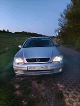 Opel Astra G - Opel Astra aus 2002 mit Diesel-Antrieb