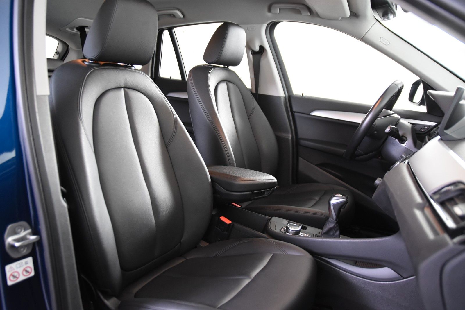 BMW X1 xDrive25e *1.Hand*Leder*Navi*AHK*SHZ* imagem 3