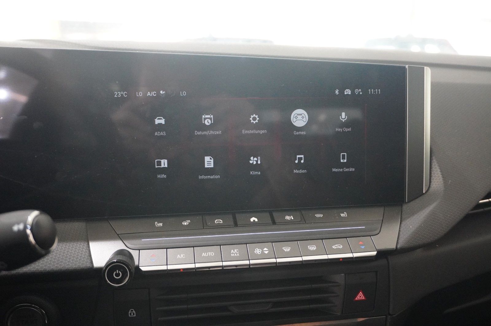 Fahrzeugabbildung Opel Astra L Lim. 1.2T GS LINE NAVI/LED/360°/PANO/DAB