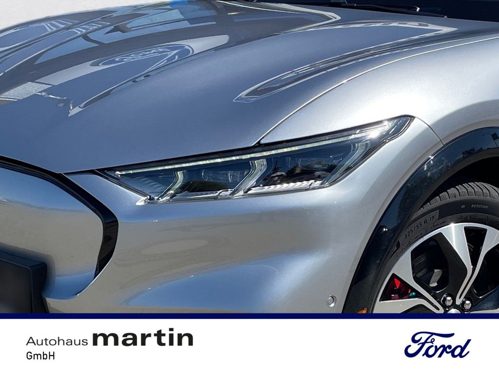 Fahrzeugabbildung Ford Mustang MACH-E AWD SHZ W-LAN ACC PANO MATRIX-LED