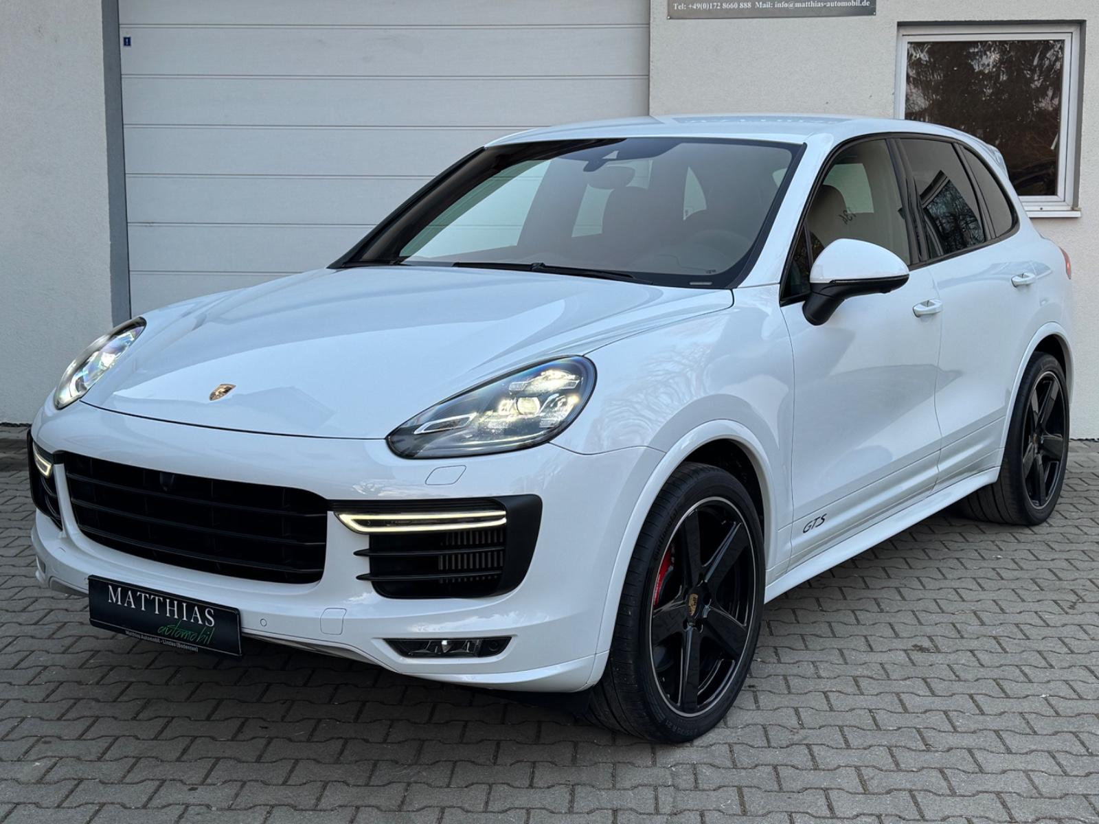 Porsche Cayenne GTS /AHK/Burmester/21 Sport Class/Carbon