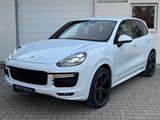 Porsche Cayenne GTS /AHK/Burmester/21 Sport Class/Carbon - Porsche: Burmester
