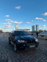 BMW X5 xDrive40d LCi Soft HuD 360 - gebrauchte BMW X5 aus dem Jahr 2010