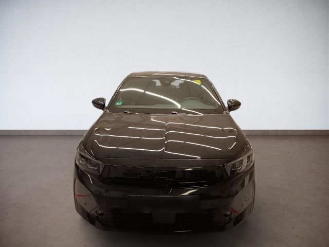 Corsa F GS