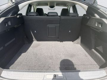 Peugeot 408 - 5