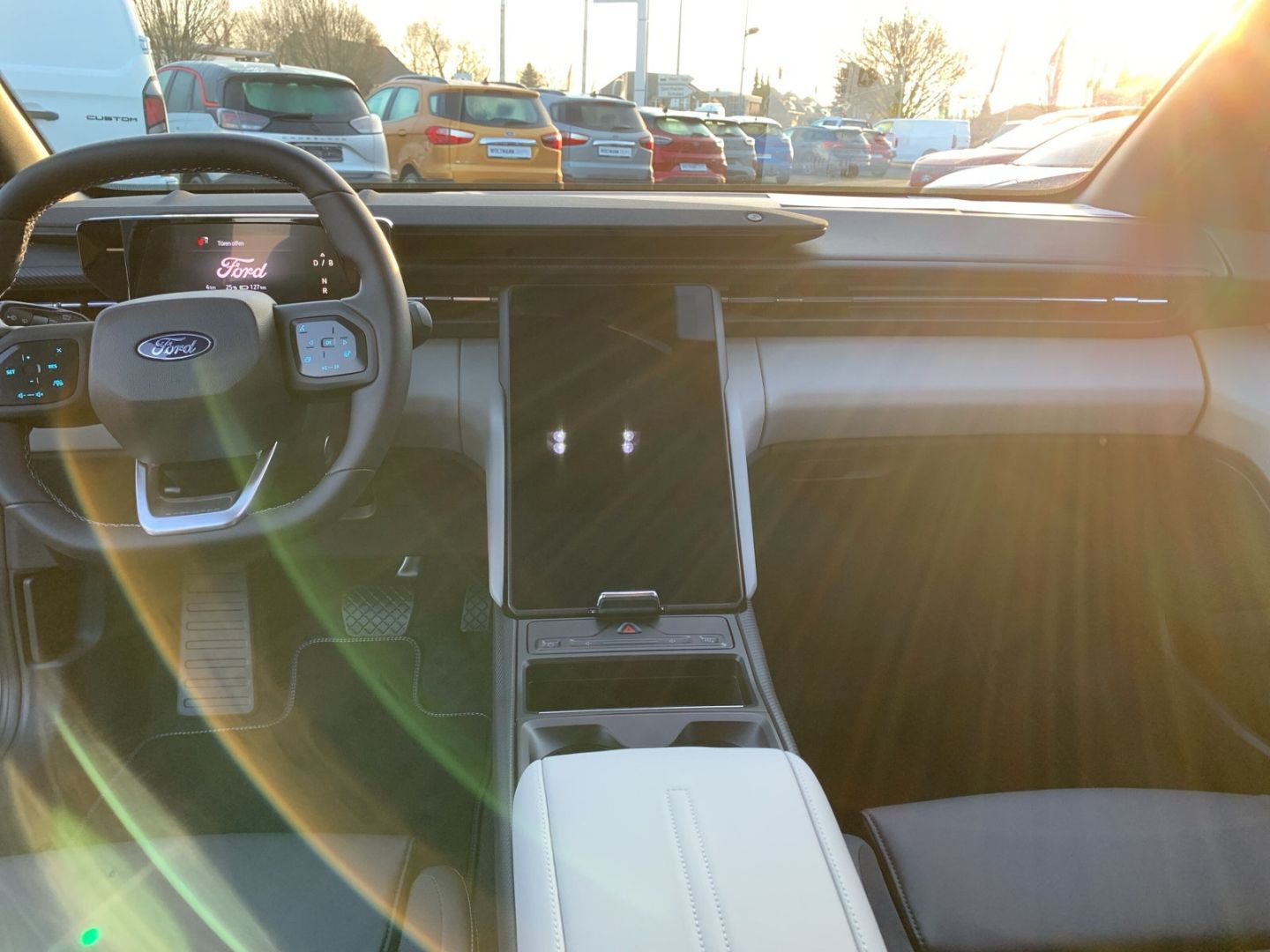 Ford Explorer - Bild 13