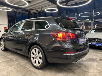 MYAUTOCENTER – Gebraucht- und Jahreswagen mit Werkstattservice in Pfaffenhofen Opel Astra J Sports Tourer Exklusiv *2. Hand*Kamera*