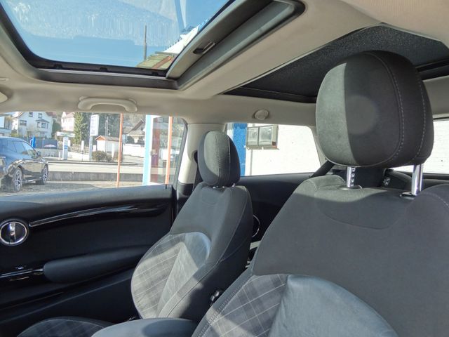 Fahrzeugabbildung MINI Cooper S/Pano/Leder/Navi/SitzH/H&K/JWC/