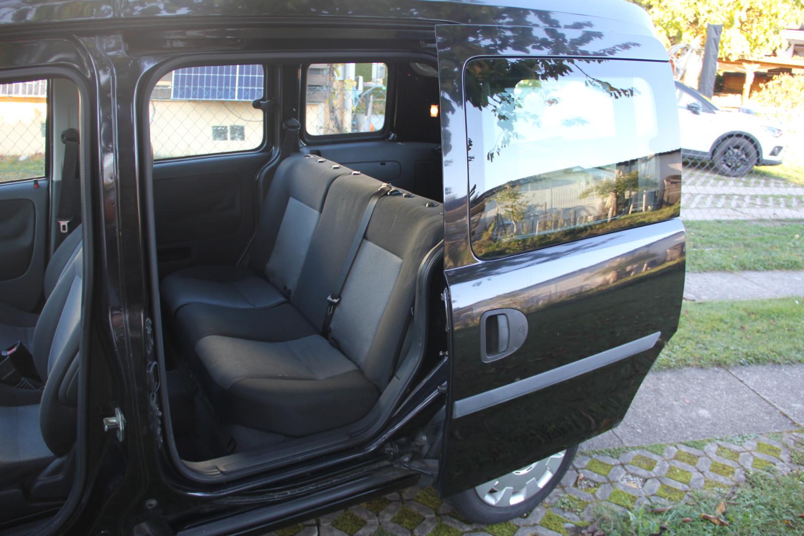 Opel Combo 2009 — photo 5