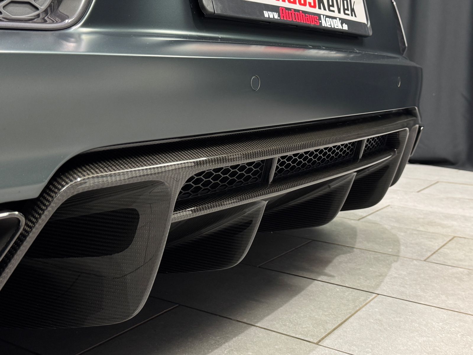 Fahrzeugabbildung Audi R8 Coupe 5.2 FSI V10 plus|CARBON|VOLL