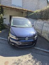 Volkswagen VW  Touran 1.4 TSi , neu TÜV - Volkswagen Touran: Kleinwagen