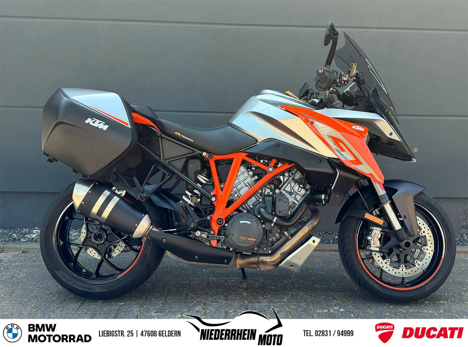 KTM 1290 Super Duke GT Koffer Akrapovic Windschilder