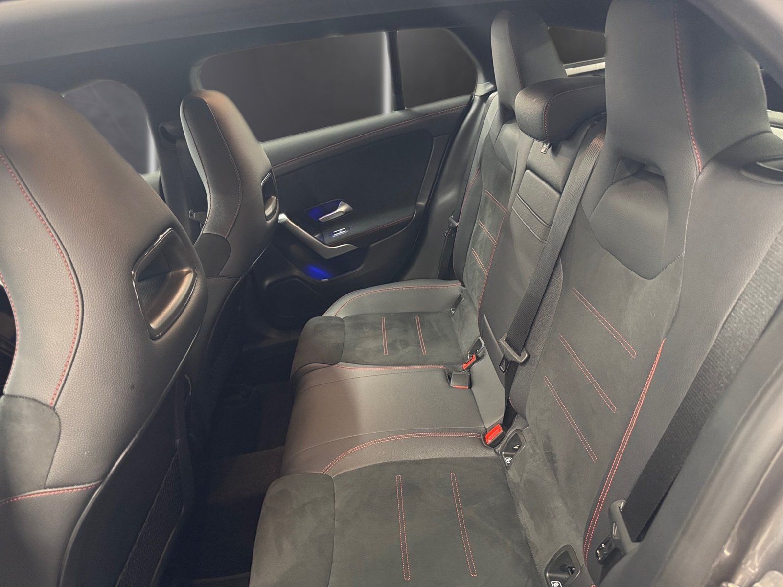 Fahrzeugabbildung Mercedes-Benz CLA 180 SB AMG*Kamera*LED*CarPlay*Easy-Pack*MBUX
