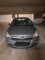 Opel Astra 2004 ohne TÜV - Opel Astra aus 2004 mit Diesel-Antrieb