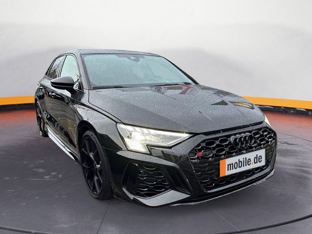 Audi RS3 Sportback qu. S-tr.+Head-Up+MATRIX+PANO+ACC