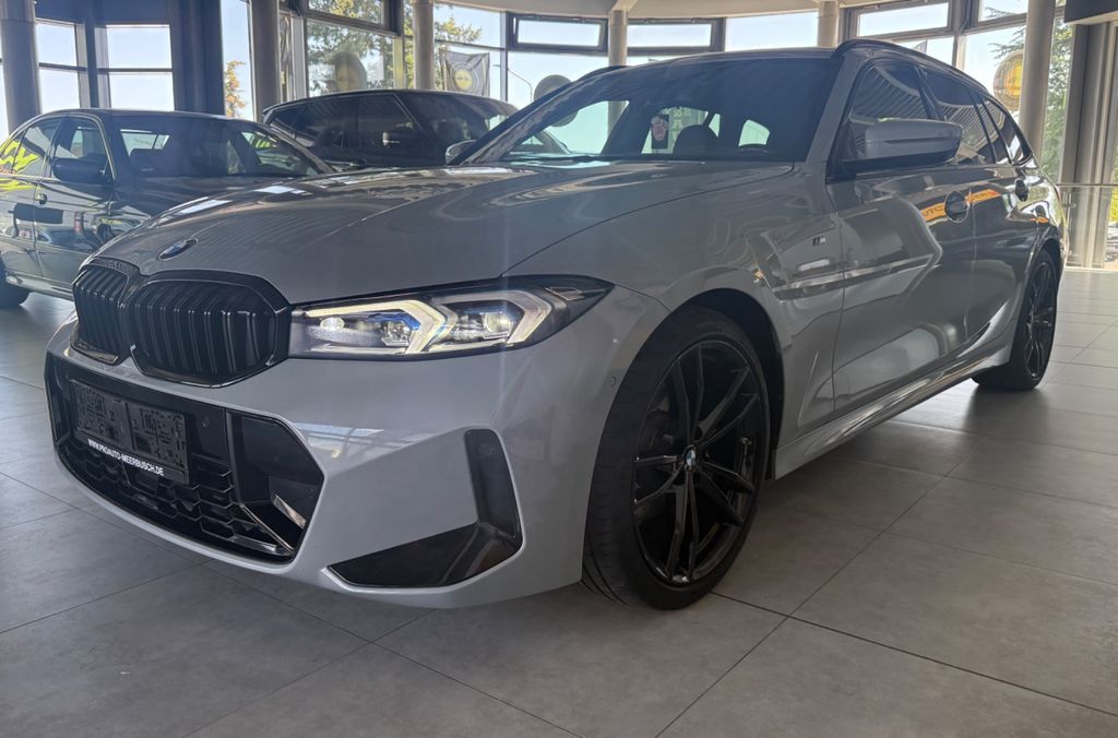 Image of BMW 320
