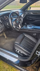 BMW 750i - G11 V8 - BMW 7er Reihe: 8